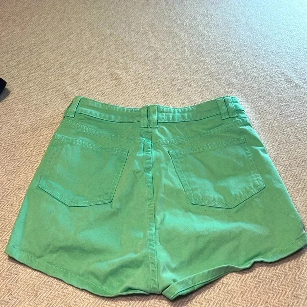 American Apparel Green Cotton Stretch Shorts. Size 24/25. Made  in USA.
